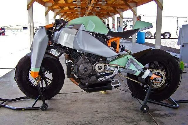 Unnumbered Ronin practice bike on paddock stands